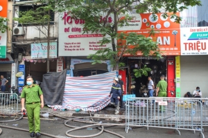 Hỗ trợ gia đình các nạn nhân trong vụ cháy ở phố Tôn Đức Thắng