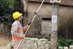 Công ty Điện lực Hà Tĩnh chú trọng công tác rà soát các khách hàng có sản lượng điện giảm, tăng đột biến