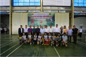 Bế mạc giải bóng đá nam, nữ Trường Đại học Kinh doanh và Công nghệ Hà Nội năm 2021