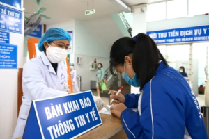 Tỉ lệ người bệnh cần khám tầm soát COVID-19 tại TPHCM sau nghỉ lễ tăng nhẹ