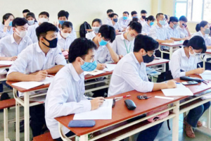 Nhiều địa phương cho hoc sinh tạm dừng đến trường để phòng dịch Covid-19