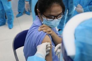 Hà Nội: Triển khai tiêm vắc xin phòng Covid-19 cho người dân trên địa bàn thành phố Hà Nội