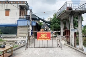 Nam Định: Hai trường hợp dương tính lần 1 với SARS-CoV-2 ở huyện Trực Ninh là mẹ con