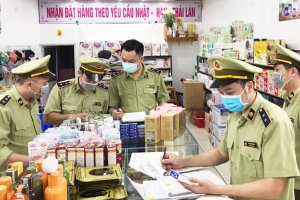 Cục QLTT Lạng Sơn: Tăng cường chống buôn lậu, gian lận thương mại