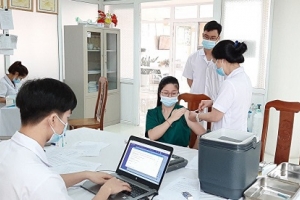 Phú Thọ: Hoàn thành tiêm vắc xin phòng COVID-19 đợt I