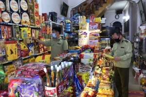 Lào Cai: Công tác kiểm tra, kiểm soát thị trường trong 'Tháng hành động vì an toàn thực phẩm'