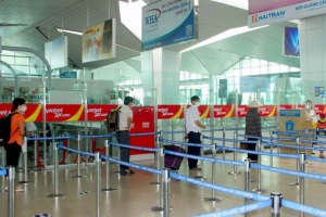 Hai ca mắc Covid-19 ở Hà Tĩnh không khai báo y tế điện tử tại sân bay Vinh