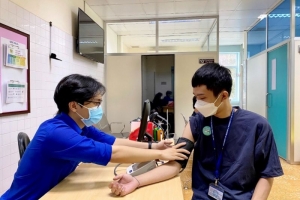 TP. HCM: Tiêm vắc-xin phòng Covid-19 cho sinh viên tham gia phòng chống dịch