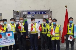 Tối 16/6, Việt Nam tiếp nhận gần 1 triệu liều vắc xin của chính phủ Nhật Bản tặng