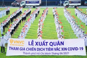 Hệ thống Trung tâm tiêm chủng VNVC hỗ trợ TPHCM 100 đội tiêm vaccine Covid-19