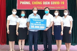 Tuyên Quang: Trao 60 triệu đồng cho công tác phòng chống dịch Covid -19