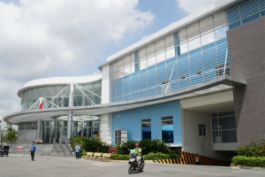 TP. HCM: Nâng số giường điều trị Covid-19 lên 5.000 giường