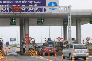 Xe kinh doanh vận tải được giảm 10% - 30% phí sử dụng đường bộ