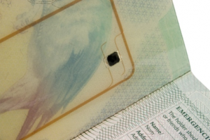 Triển khai làm hộ chiếu gắn chip điện tử