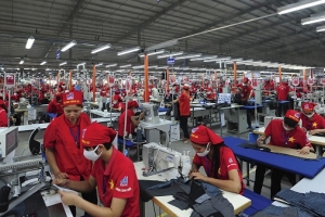 Ngành dệt may: Nắm bắt cơ hội, đẩy lùi khó khăn