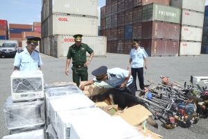 Bộ Tài chính đề xuất mở rộng các biện pháp nghiệp vụ kiểm soát hải quan để ngăn chặn buôn lậu
