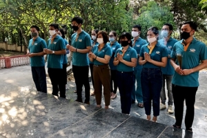 Viettel Yên Bái: Tri ân các anh hùng liệt sĩ tại Nghĩa trang liệt sỹ phường Nam Cường