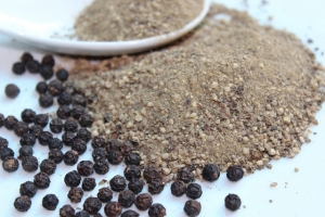Giá tiêu ngày 21/7: Giao dịch trong khoảng 72.500 - 75.500 đồng/kg