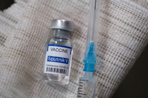 Thủ tướng giao Bộ Y tế hỗ trợ công ty dược tư nhân mua vaccine Sputnik V