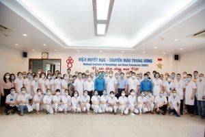 Viện Huyết học – Truyền máu Trung ương cử đoàn cán bộ y tế hỗ trợ TP. Hồ Chí Minh chống dịch