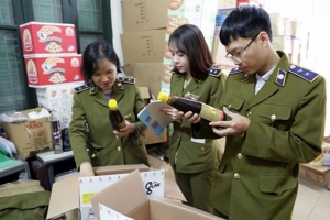Một số vấn đề các tổ chức, cá nhân sản xuất, kinh doanh cần quan tâm khi được lực lượng Quản lý thị trường kiểm tra