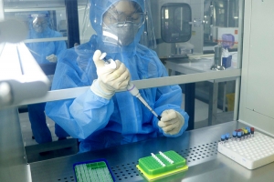 Phú Thọ: Tăng cường quản lý và điều chỉnh tần suất xét nghiệm SARS-CoV-2