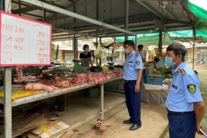 Vĩnh Long: Không để xảy ra tình trạng khan hiếm, tăng giá hàng hóa trong mùa dịch