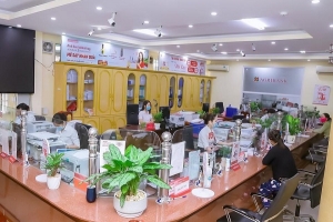 Giảm lãi vay hỗ trợ khách hàng trong đại dịch: Kịp thời và thực chất