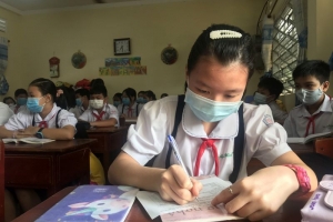 Long An: Xem xét miễn học phí học kỳ I cho học sinh năm học 2021-2022