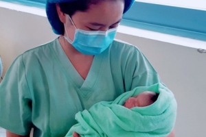 Người Thầy thuốc Bệnh viện Trung ương Huế cứu sống nhiều ca bệnh nguy kịch