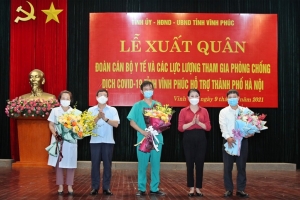 Vĩnh Phúc cử 650 cán bộ y tế lên đường hỗ trợ Hà Nội phòng chống dịch Covid-19