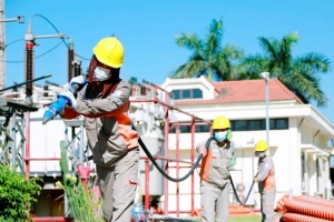 EVNNPC đảm bảo cung cấp điện ổn định cho sản xuất, kinh doanh và sinh hoạt của Nhân dân