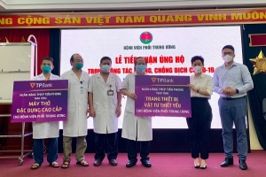 TPBank ủng hộ 10 tỷ đồng cho Chương trình “Sóng và máy tính cho em”