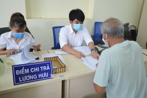 Nên nhận bảo hiểm xã hội 1 lần hay hưởng lương hưu để được chăm sóc khi hết tuổi lao động?