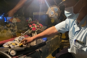 Kon Tum: Bắt giữ hơn nửa kg vàng vận chuyển trái phép qua cửa khẩu Bờ Y