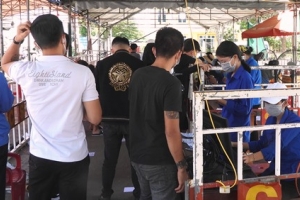 Đà Nẵng: Đón giáo viên, học sinh trở về