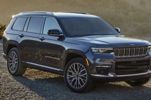 Hơn 56.000 xe Jeep Grand Cherokee bị triệu hồi do lỗi?