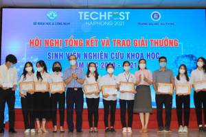 Hải Phòng: Tổng kết và trao giải thưởng sinh viên nghiên cứu khoa học năm học 2020-2021