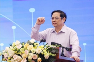Thủ tướng: Kiên trì các biện pháp phòng, chống dịch; giữ vững kinh tế vĩ mô, đảm bảo các cân đối lớn của nền kinh tế