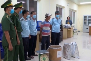 Đồng Nai: Cục Hải quan phối hợp với lực lượng Quản lý thị trường trong phòng chống buôn lậu