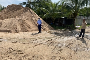 Quản lý Thị trường Bình Thuận: Kiểm tra 56 bãi tập kết và điểm kinh doanh vật liệu xây dựng phát hiện nhiều sai phạm