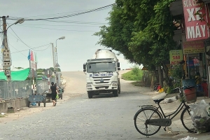 Huyện Nam Sách (Hải Dương) chỉ đạo xử lý xe quá tải, bến bãi không phép Bê tông Thăng Long