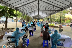 TP. HCM: Hướng dẫn khám sàng lọc trước khi tiêm chủng vắc xin phòng Covid-19