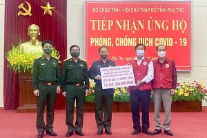 Phú Thọ: Tiếp nhận nhu yếu phẩm trị giá 350 triệu đồng