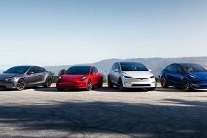 Tesla thu hồi hàng chục nghìn xe điện vì lỗi phần mềm