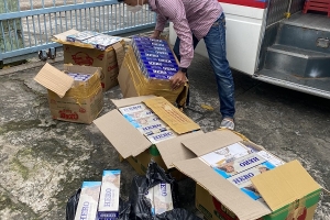 Kiên Giang: Phát hiện xe ô tô khách vận chuyển trên 2.000 bao thuốc lá lậu