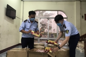 Phú Yên: Tạm giữ trên 3.200 hộp hương liệu thuốc Shisha không rõ nguồn gốc xuất xứ