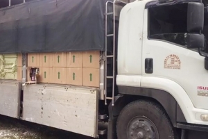 An Giang: Bắt giữ vụ vận chuyển trên 3.500 lon nhớt không rõ nguồn gốc
