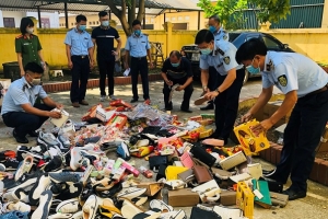 Mở đợt cao điểm chống buôn lậu, gian lận thương mại và hàng giả dịp cuối năm