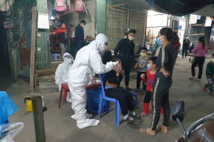 Hà Đông (Hà Nội): Chợ Xốm tiếp tục dừng hoạt động, truy vết F0 trong đêm